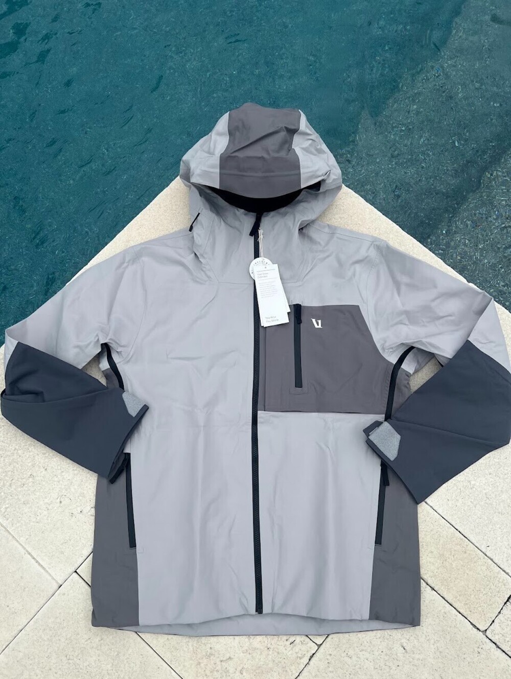 VUORI Taika Snow Shell Jacket Men's Size M Amethyst Grey NWT $448 MSRP